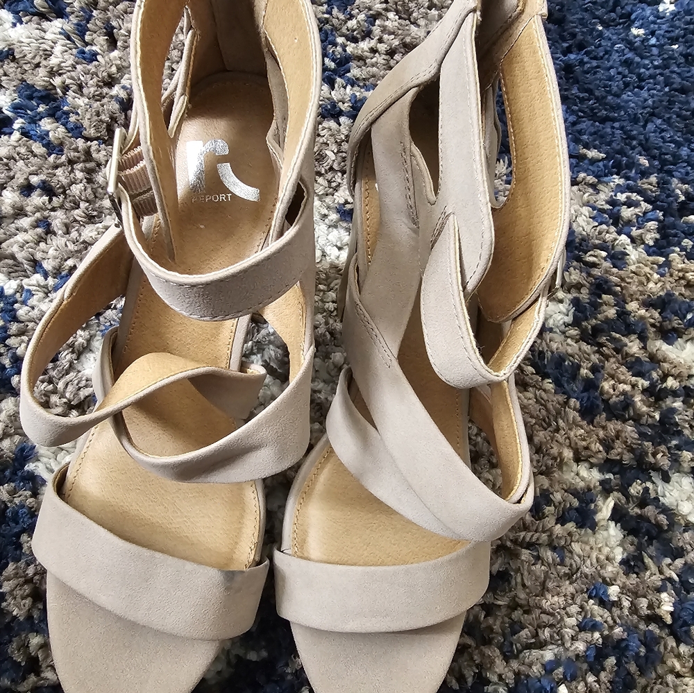 Size 9 heels
